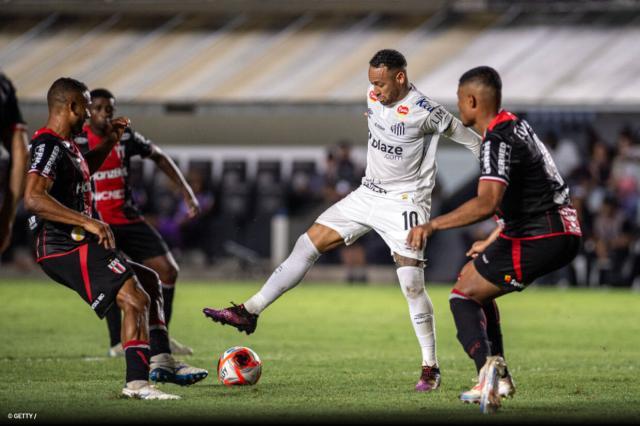 开云网页版-重返首秀踢45分钟 内马尔没进球 桑托斯1球平对手